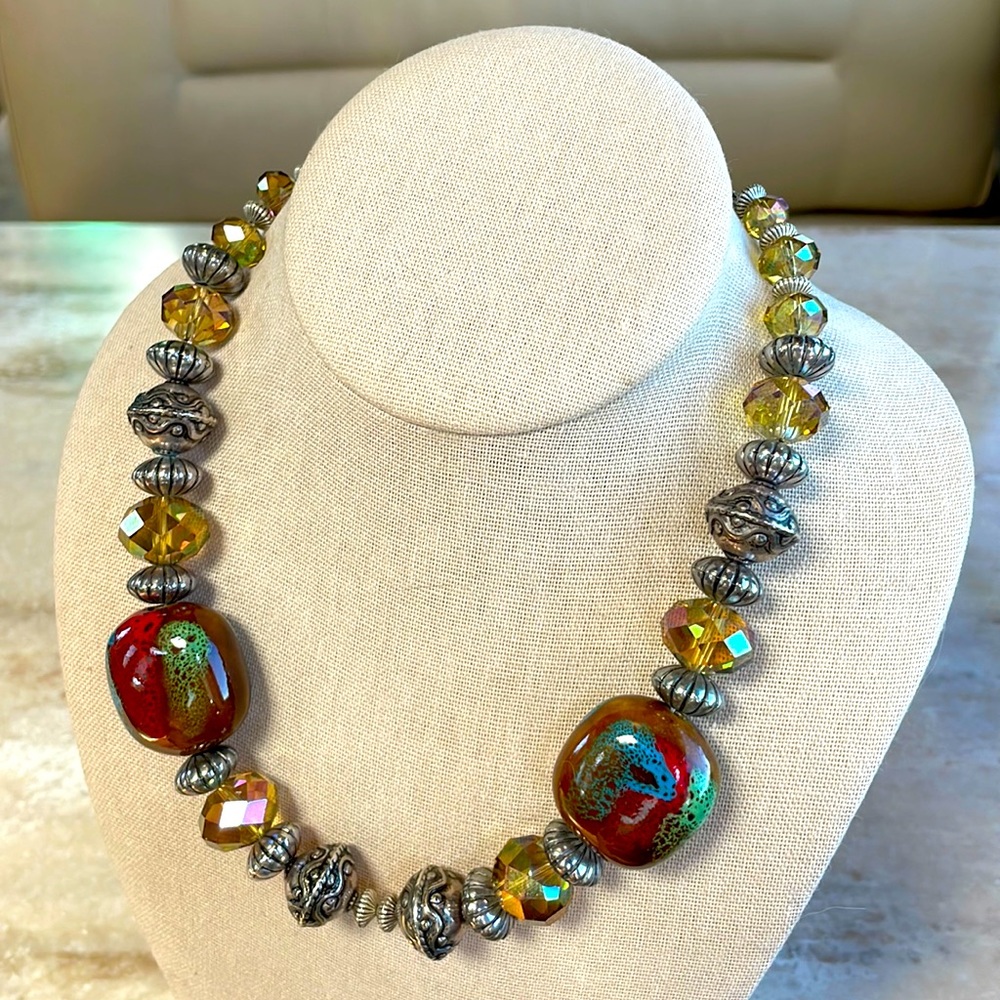 Tribal Chunky Bellydance Frida Kahlo chunky Bead necklace Vintage & adju…